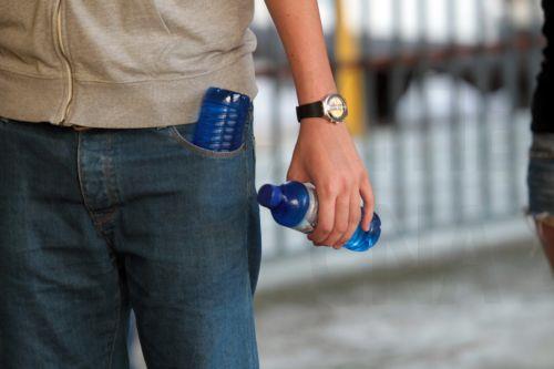 Για ατεκμηρίωτες αναφορές στη Βουλή για βία, κάνει λόγο το ΥΠΑΝ