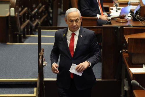 Ο Τραμπ υποδέχεται τον Νετανιάχου σε λεπτή στιγμή για επανέναρξη έμμεσων διαπραγματεύσεων