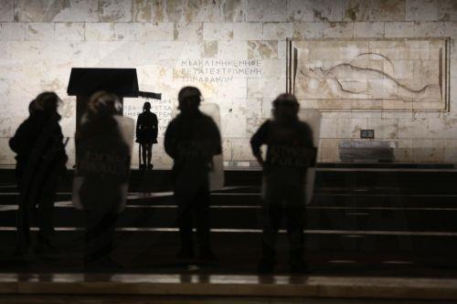 Νεκρός βρέθηκε στο σπίτι του στα Εξάρχεια ο ζωγράφος και ποιητής Χρήστος Μαρκίδης