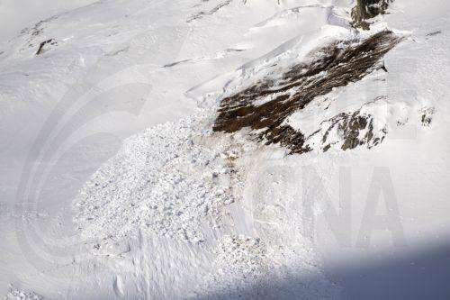 Χιονοστιβάδες στις ιταλικές Άλπεις στοίχισαν τη ζωή σε τουλάχιστον δύο ανθρώπους