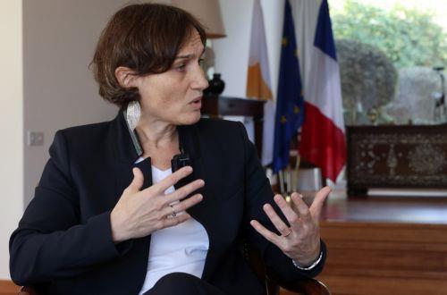 Ελπίδα για εξεύρεση κοινού εδάφους από πλευρές, εκφράζει η Πρέσβης Γαλλίας ενόψει επίσκεψης Ντι Κάρλο