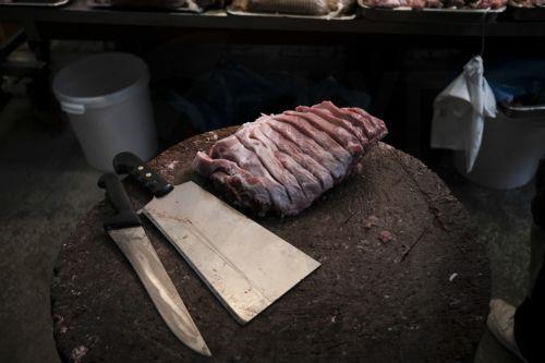 Αυξήσεις μέχρι και 28% στην τιμή από αμνοερίφια και μοσχαρίσιο κρέας