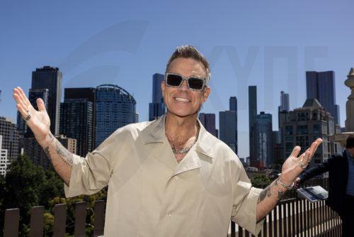 Ο Ρόμπι Γουίλιαμς ξεπέρασε τους Beatles σε άλμπουμ που κατέκτησαν την κορυφή στο ΗΒ