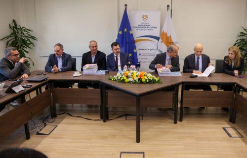 Υπεγράφη συμβόλαιο για έργα στη Λεωφόρο Αμμοχώστου στα όρια Λευκωσίας και Αγλαντζιάς