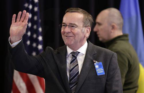 Μήνυμα ενίσχυσης της Ουκρανίας από τον Γερμανό Υπουργό Άμυνας