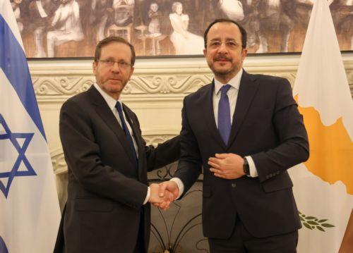 Την κατάσταση στη Συρία και τον ρόλο της Κύπρου, συζήτησαν ΠτΔ-Χέρτσογκ [ΒΙΝΤΕΟ]