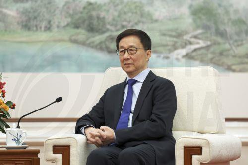 Το Πεκίνο ανακοινώνει πως ο Αντιπρόεδρος Χαν θα είναι παρών στην ορκωμοσία Τραμπ