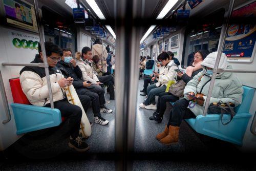 Ο πληθυσμός της Κίνας μειώθηκε το 2024 για 3η συναπτή χρονιά