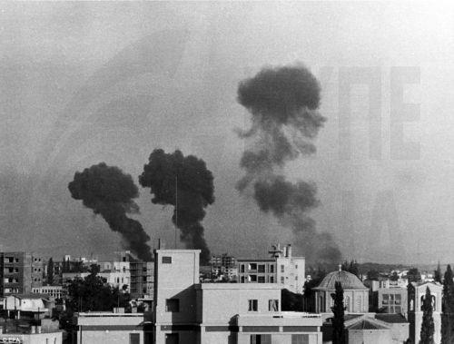 Μνήμες1974: Ρακένδυτοι, πεινασμένοι και κάνοντας ωτοστόπ, οι αθλητές μας μέσα από τις στάχτες της καταστροφής σήκωσαν ξανά στους ώμους τους τον κυπριακό αθλητισμό