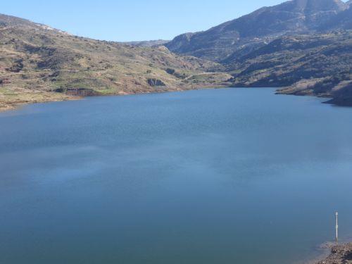 Με γεωτρήσεις και μικρές αφαλατώσεις προσωρινά η υδροδότηση Πάφου λέει ο Γρηγορίου