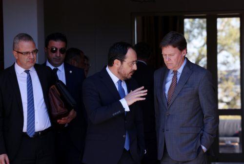 Η διευρυμένη διάσκεψη αποκλειστικό θέμα συζήτησης ΥΠΕΞ με ΓΓ ΟΗΕ λέει ο Πρόεδρος