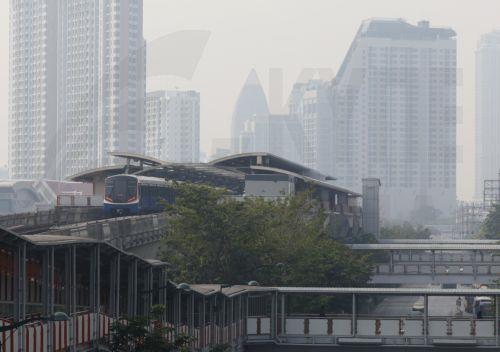 Σχεδόν 200 σχολεία έκλεισαν στην Μπανγκόκ λόγω της ατμοσφαιρικής ρύπανσης