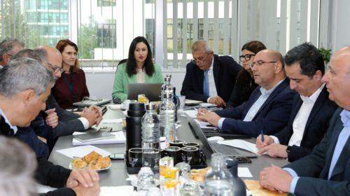 Οδικό χάρτη για εφαρμογή του «Πληρώνω Όσο Πετώ» συμφώνησαν Υπ. Γεωργίας και ΤΑ