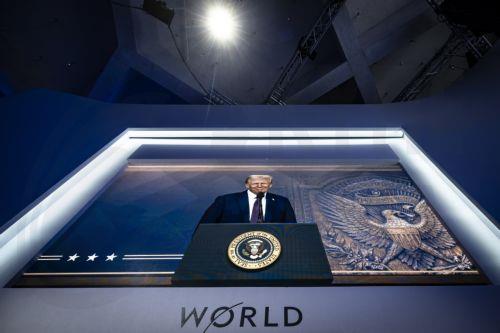 Κατασκευάζετε τα προϊόντα σας στις ΗΠΑ αλλιώς θα αντιμετωπίσετε δασμούς λέει ο Τραμπ