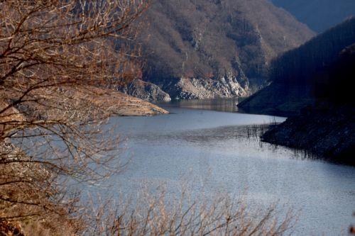 Αυστηρότερο πλαίσιο για την ποιότητα των υδάτων θέτει νέα Οδηγία της ΕΕ