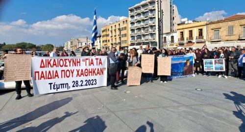 Πραγματοποιήθηκε στη Λευκωσία η διαμαρτυρία για το σιδηροδρομικό δυστύχημα στα Τέμπη