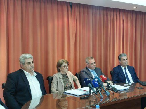 Πισωγύρισμα η απόφαση για κατώτατο μισθό, λένε οι συντεχνίες