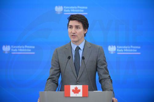 Ο Καναδάς ανακοινώνει ανταποδοτικούς δασμούς 25% σε αμερικανικά προϊόντα