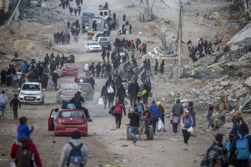 H εκδίωξη των Παλαιστινίων από τη Γάζα θα ήταν απαράδεκτη, λέει ο Σολτς