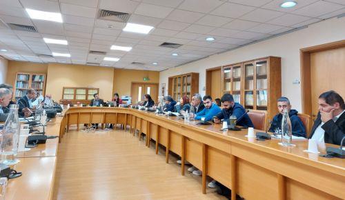 Διευκρινίσεις ζητούν Βουλευτές από Υπουργείο και πανεπιστήμια για ξενόγλωσσα προγράμματα