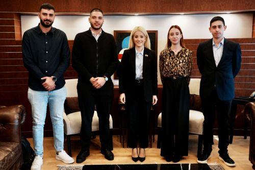 Σωρεία θεμάτων στη συνάντηση της ΠτΒ με αντιπροσωπεία της ΠΟΦΕΝ