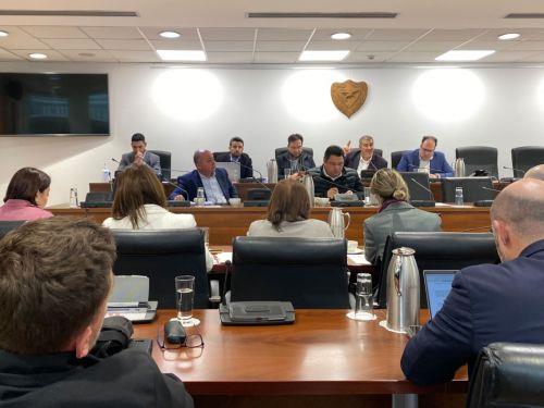 Ταμείο απώλειας χρήσης κατεχομένων περιουσιών συζητά η Βουλή, κανονισμούς ετοιμάζει το ΥΠΟΙΚ