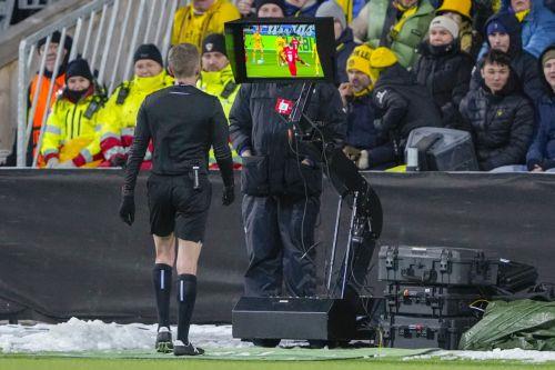 Ενίσχυση VAR από την ΚΟΠ με νέες κάμερες γραμμής τέρματος σε όλους τους αγώνες