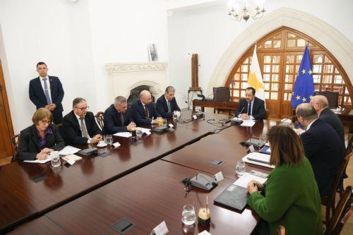 Να μην επιβαρυνθούν οι δημότες από οικονομικά προβλήματα Δήμων ζητούν οι συντεχνίες