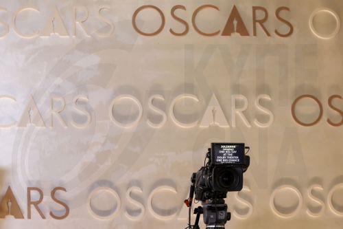 Ο εκρηκτικός Άντονι Κουίν με το τρανταχτό γέλιο, ο «Ζορμπάς» του Κινηματογράφου