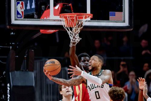 Πόρτις και Αντετοκούνμπο οδήγησαν τους Μπακς σε «διπλό» επί της Σάρλοτ