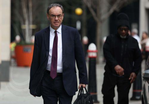 Το ΗΒ να αποκαταστήσει εμπορικές σχέσεις με ΕΕ λέει ο Διοικητής της Τρ. Αγγλίας