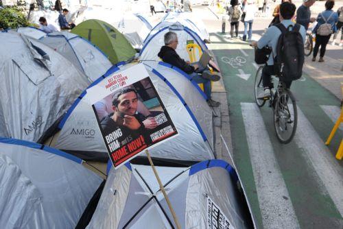 Η Χαμάς έτοιμη να παραδώσει Ισραηλινοαμερικανό όμηρο και λείψανα άλλων τεσσάρων