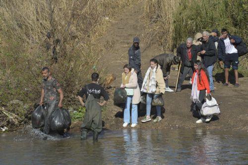 Σχεδόν 13.000 Σύροι έφυγαν προς Λίβανο για να γλυτώσουν από τις σφαγές