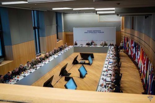 قائد الحرس الوطني يعرب عن دعمه للدور الأوروبي الفاعل في توفير الضمانات الأمنية لأوكرانيا