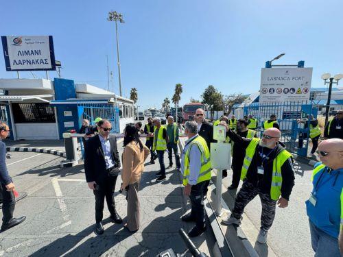 Σε προειδοποιητική 24ωρη απεργία κατήλθαν οι μηχανοδηγοί στο λιμάνι Λάρνακας