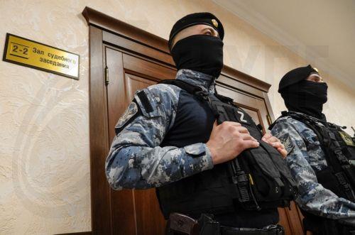 Πολυετείς ποινές φυλάκισης από Ρωσία σε μέλη του Τάγματος Αζόφ