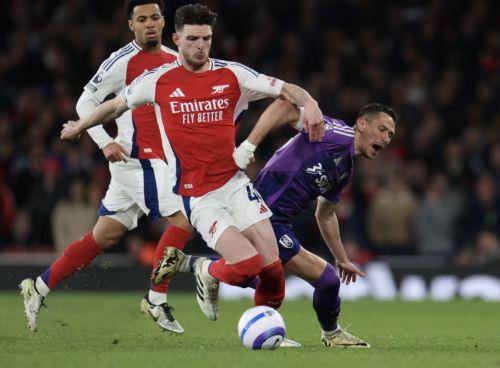 Άρσεναλ, Γουλβς και Νότιγχαμ Φόρεστ προχώρησαν με νίκες στην Premier League