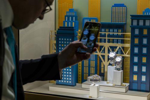 Σημαντική άνοδος εσόδων και κερδών το 2024 για Huawei