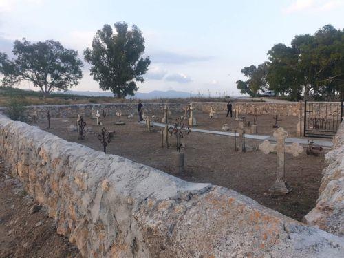 Η αποκατάσταση κοιμητηρίων γίνεται πιο συστηματική, λέει στο ΚΥΠΕ ο Σ. Κτωρής