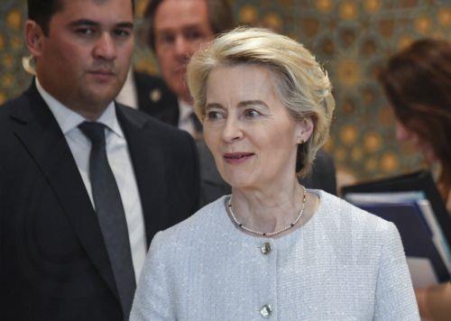 Πρόεδρος Κομισιόν και Βρετανός Πρωθυπουργός συζήτησαν για δασμούς Τραμπ