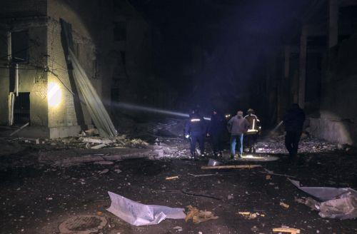 Τουλάχιστον τέσσερις νεκροί από πλήγματα στο Χάρκοβο, λένε οι τοπικές αρχές