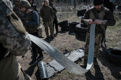 Το Κίεβο ανακοίνωσε πως ανέκτησε επιπλέον 909 σορούς Ουκρανών στρατιωτών
