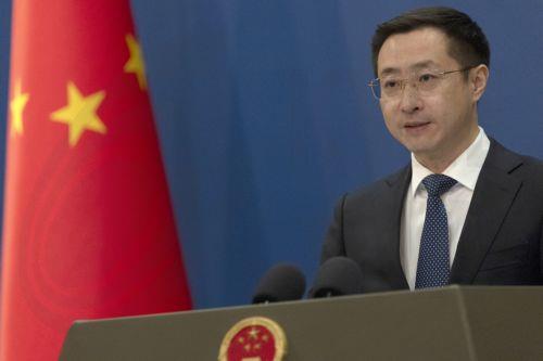 Το Πεκίνο απορρίπτει ισχυρισμό Ζελένσκι ότι η Κίνα προμηθεύει τη Ρωσία με όπλα