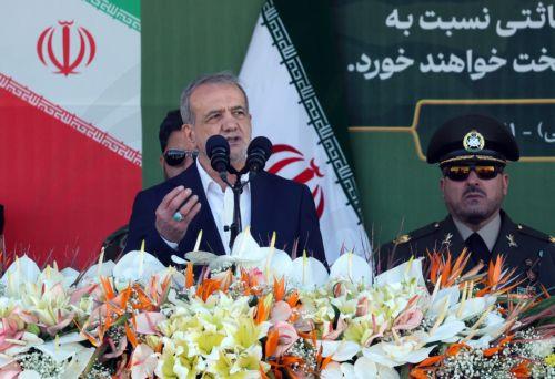 Ο Ιρανός Πρόεδρος λέει ότι ο Τραμπ μιλά για ειρήνη και ταυτόχρονα απειλεί