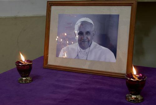 Για τρεις μέρες σε λαϊκό προσκύνημα θα τεθεί η σορός του Πάπα Φραγκίσκου