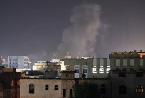 Οι ΗΠΑ λένε πως έπληξαν πάνω από 1.000 στόχους στην Υεμένη από τα μέσα Μαρτίου