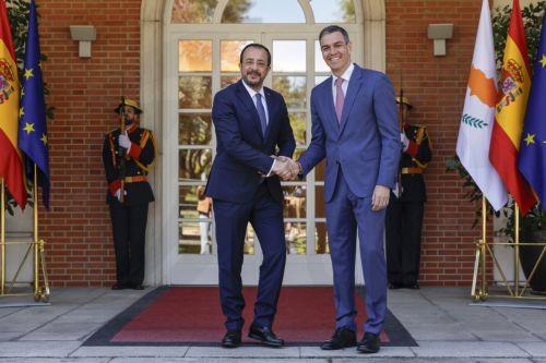 رئيس الجمهورية يناقش مع رئيس الوزراء الإسباني رئاسة قبرص للاتحاد الأوروبي