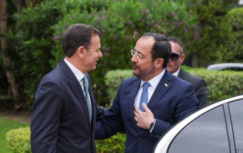 Πρώτη διμερής επίσκεψη ΠτΔ στην Πορτογαλία, συνάντηση με Πρωθυπουργό