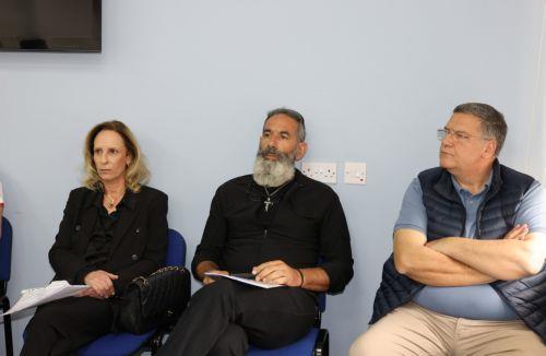 Σοβαρές καταγγελίες γονέων των θυμάτων στην Επιτροπή για τους αερόσακους Takata