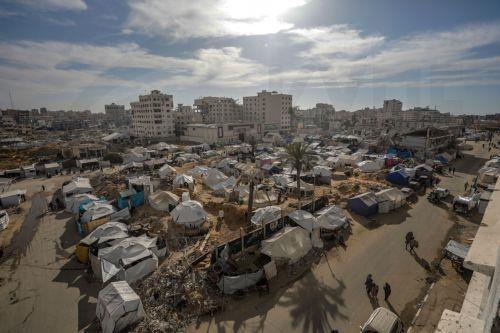 Στο χείλος κατάρρευσης οι ανθρωπιστικές επιχειρήσεις στη Γάζα, λέει ο Ερυθρός Σταυρός